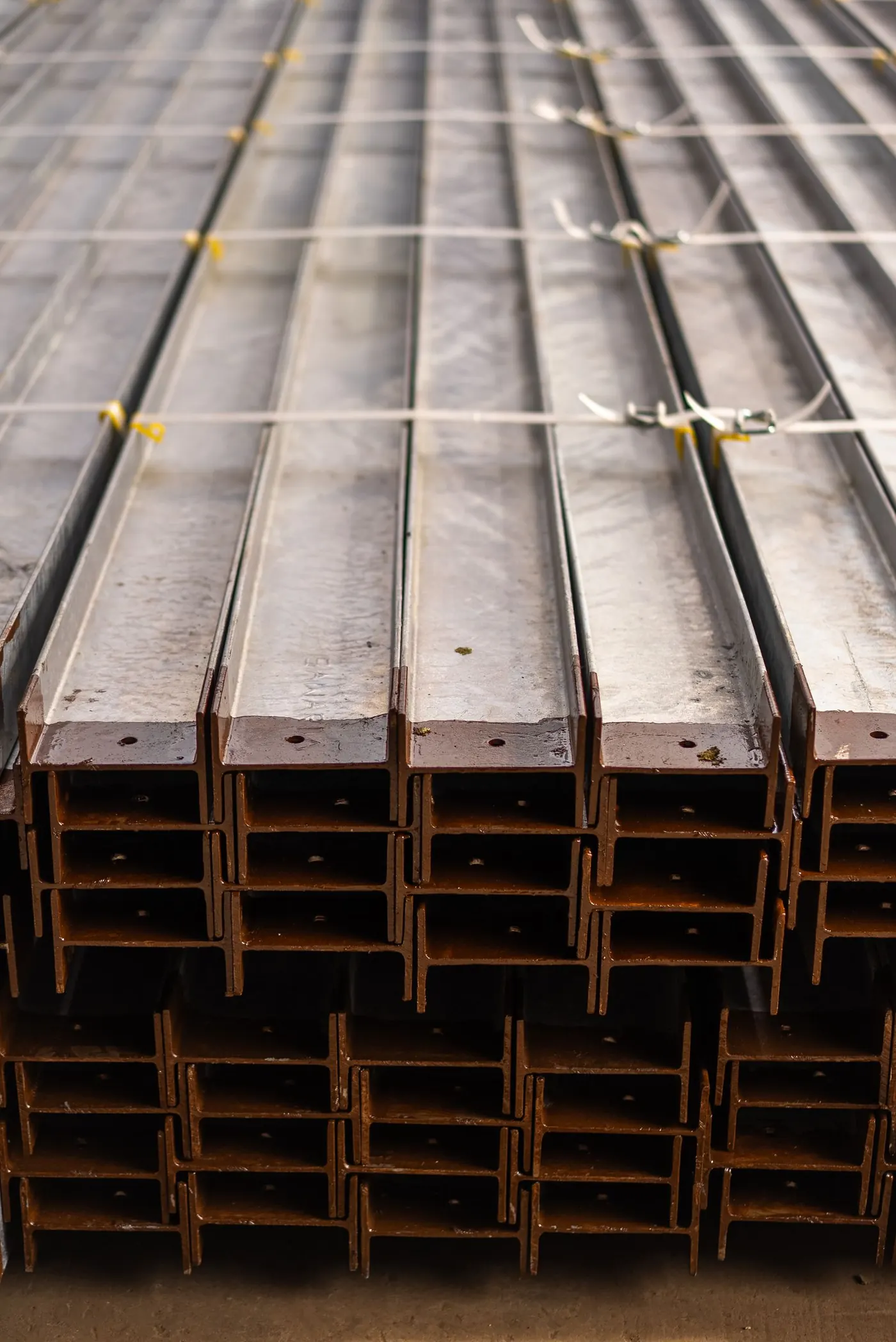 Bundled aluminium extrusions